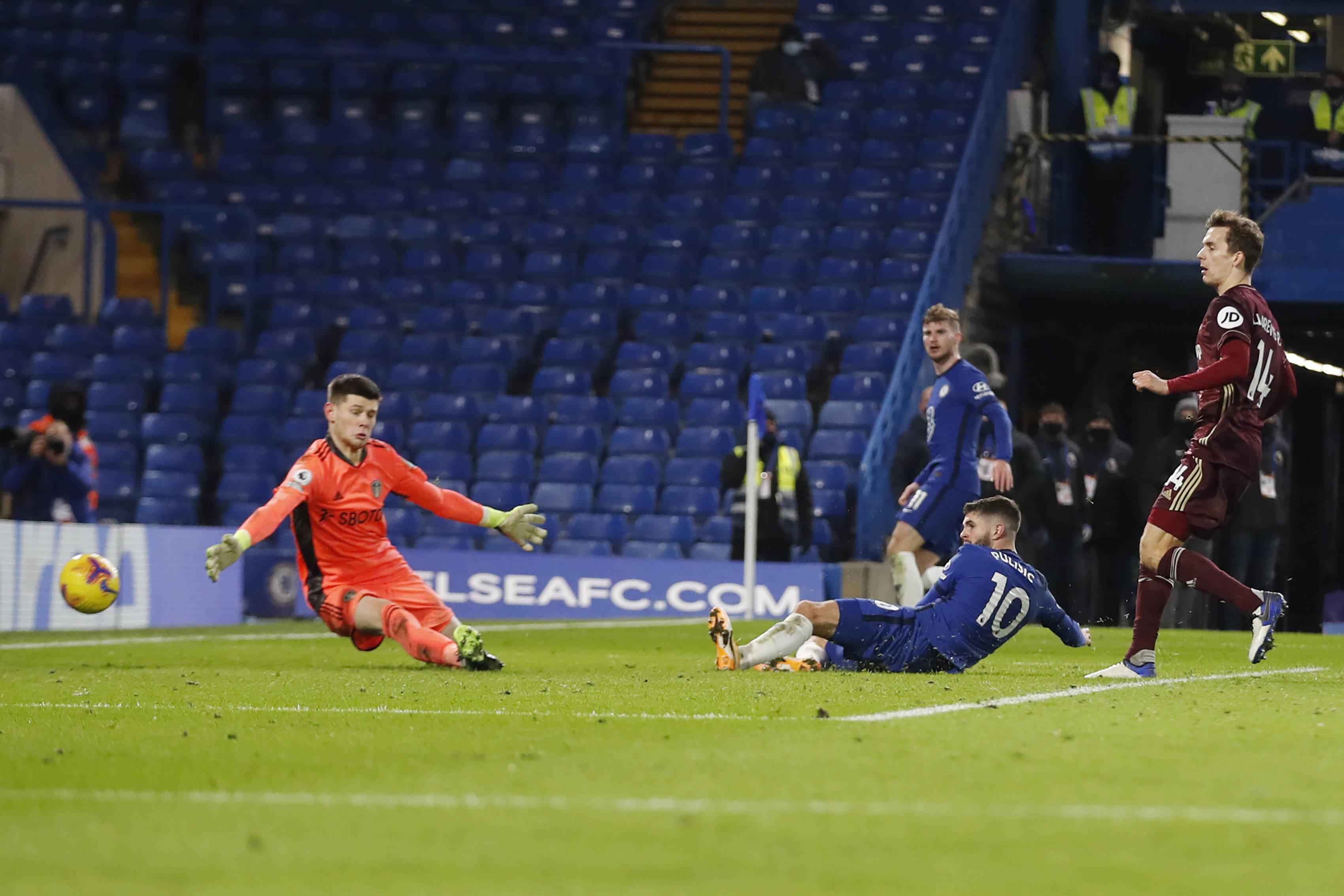 AC米兰不 AC米兰不